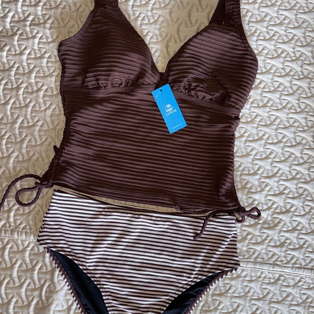 Cake Brown Striped Women’s Tankini Set